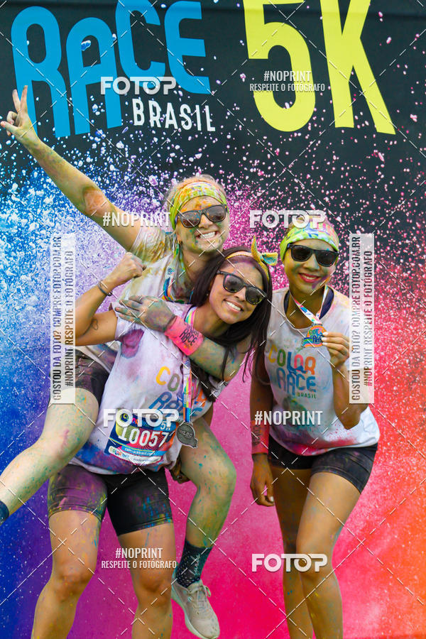 Buy your photos of the eventColor Race Brasil - Florian�polis on Fotop