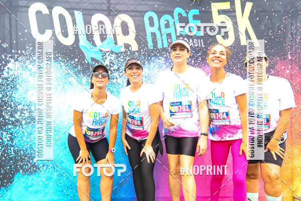 Buy your photos of the eventColor Race Brasil - Florianpolis on Fotop