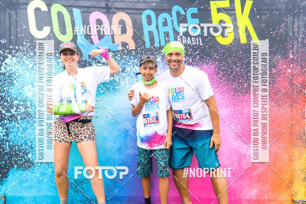 Buy your photos of the eventColor Race Brasil - Florianpolis on Fotop