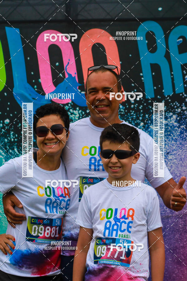 Buy your photos of the eventColor Race Brasil - Florianpolis on Fotop