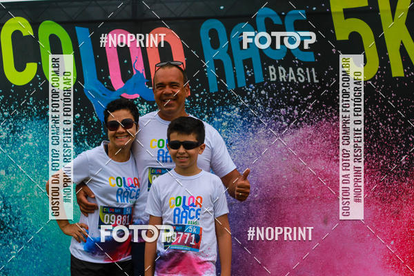 Buy your photos of the eventColor Race Brasil - Florianpolis on Fotop