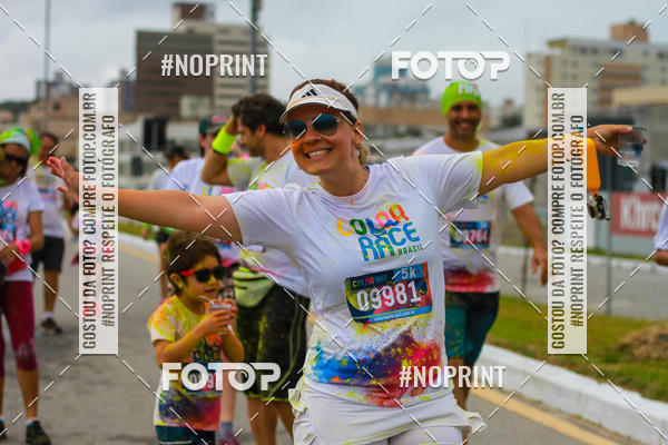Buy your photos of the eventColor Race Brasil - Florian�polis on Fotop
