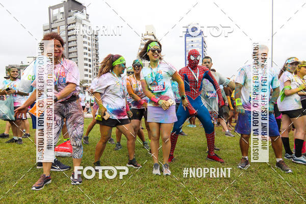 Buy your photos of the eventColor Race Brasil - Florianpolis on Fotop