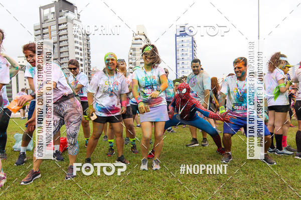 Buy your photos of the eventColor Race Brasil - Florianpolis on Fotop