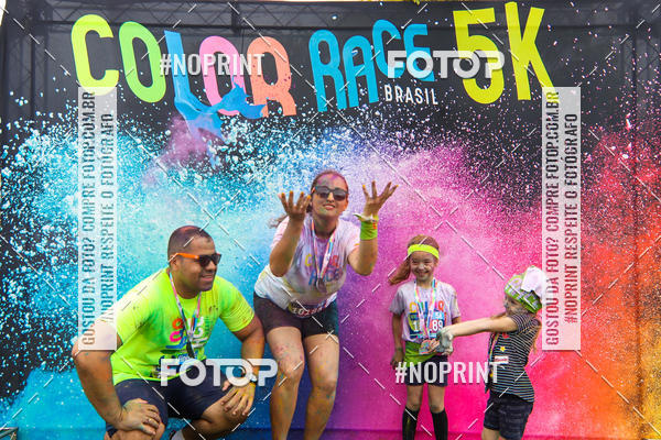 Buy your photos of the eventColor Race Brasil - Florianpolis on Fotop