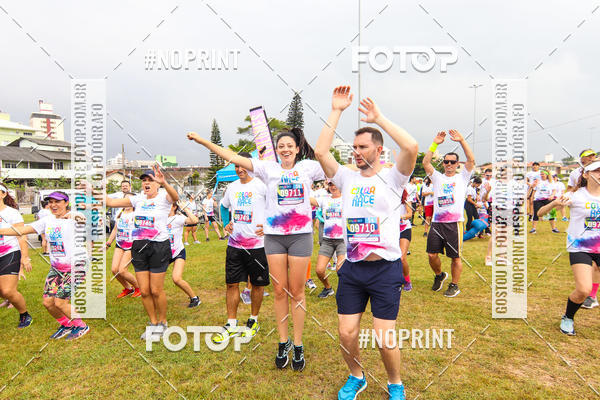Buy your photos of the eventColor Race Brasil - Florianpolis on Fotop