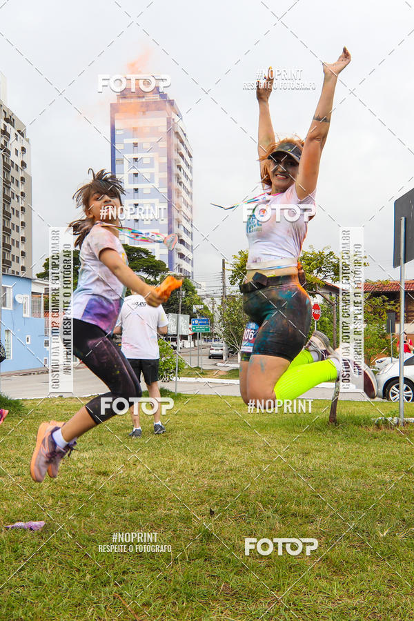 Buy your photos of the eventColor Race Brasil - Florianpolis on Fotop
