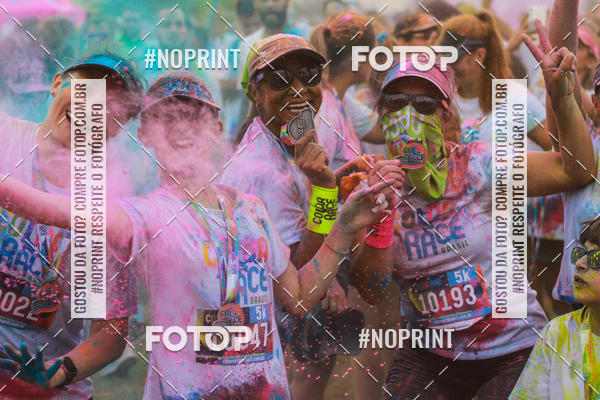 Buy your photos of the eventColor Race Brasil - Florian�polis on Fotop