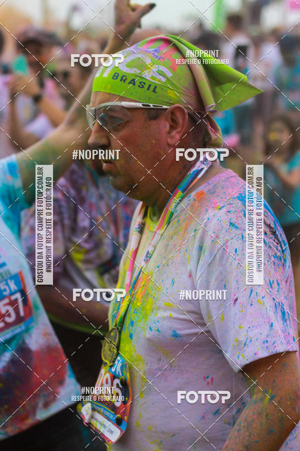 Buy your photos of the eventColor Race Brasil - Florian�polis on Fotop