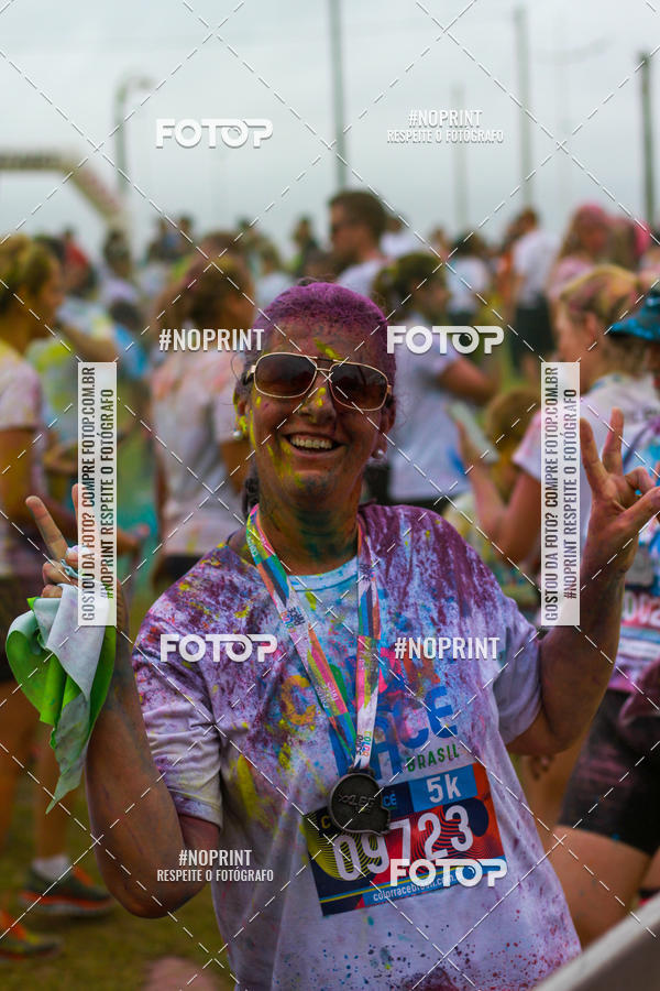 Buy your photos of the eventColor Race Brasil - Florian�polis on Fotop