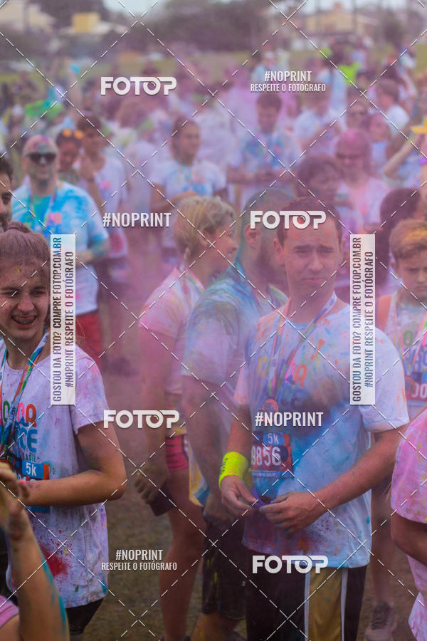 Buy your photos of the eventColor Race Brasil - Florian�polis on Fotop