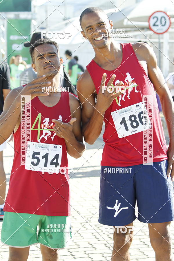 Buy your photos of the eventCorrida Hangar 942 on Fotop