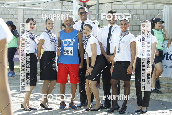 Buy your photos of the eventCorrida Hangar 942 on Fotop