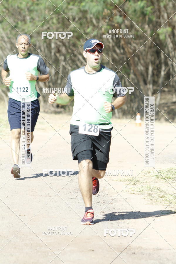 Compra tus fotos del eventoCorrida Hangar 942 En Fotop