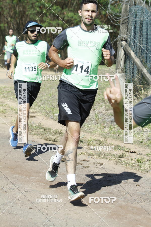 Buy your photos of the eventCorrida Hangar 942 on Fotop