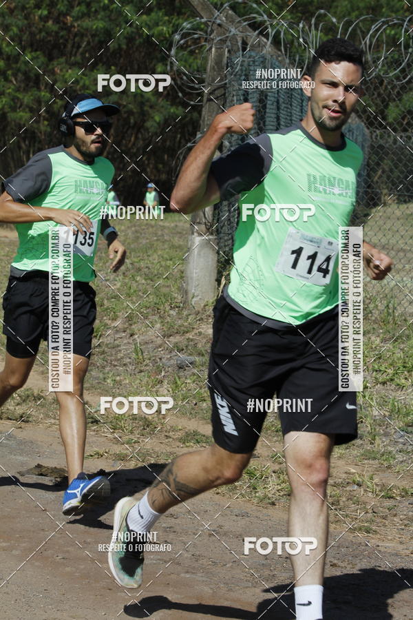 Buy your photos of the eventCorrida Hangar 942 on Fotop