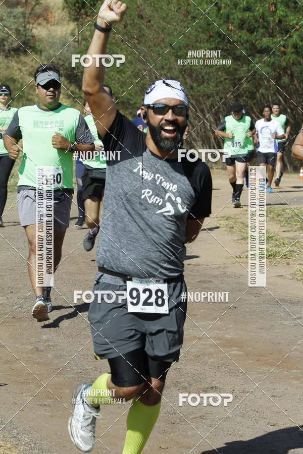 Buy your photos of the eventCorrida Hangar 942 on Fotop