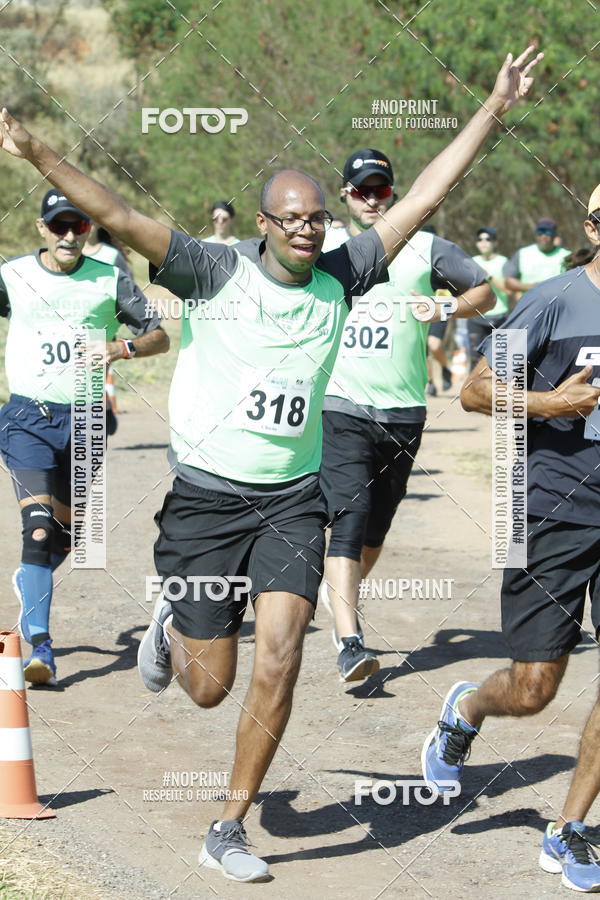 Achetez vos photos de l'vnementCorrida Hangar 942 sur Fotop