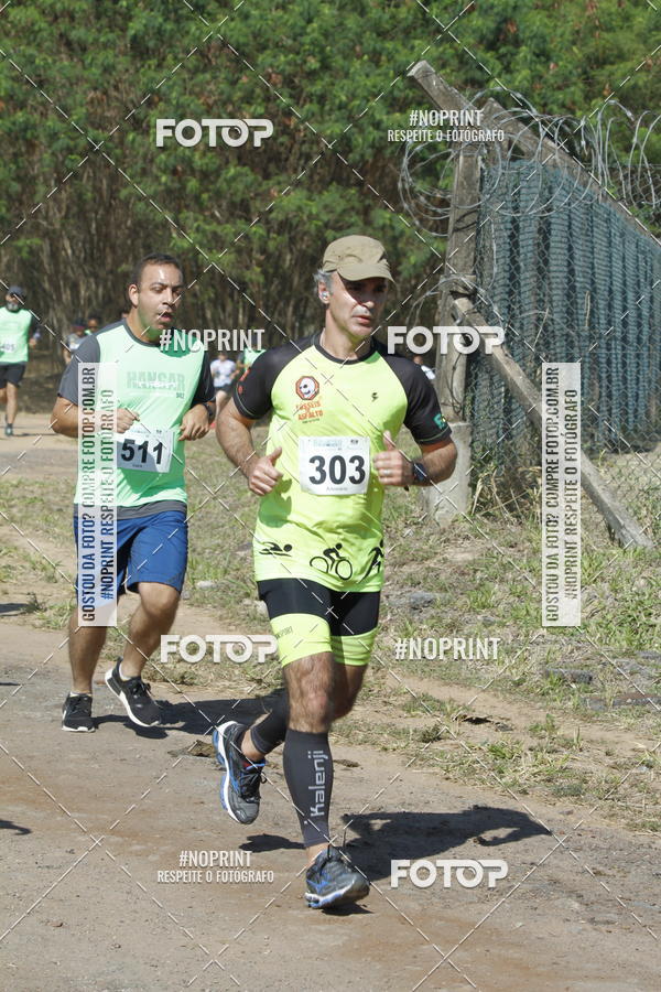 Achetez vos photos de l'vnementCorrida Hangar 942 sur Fotop
