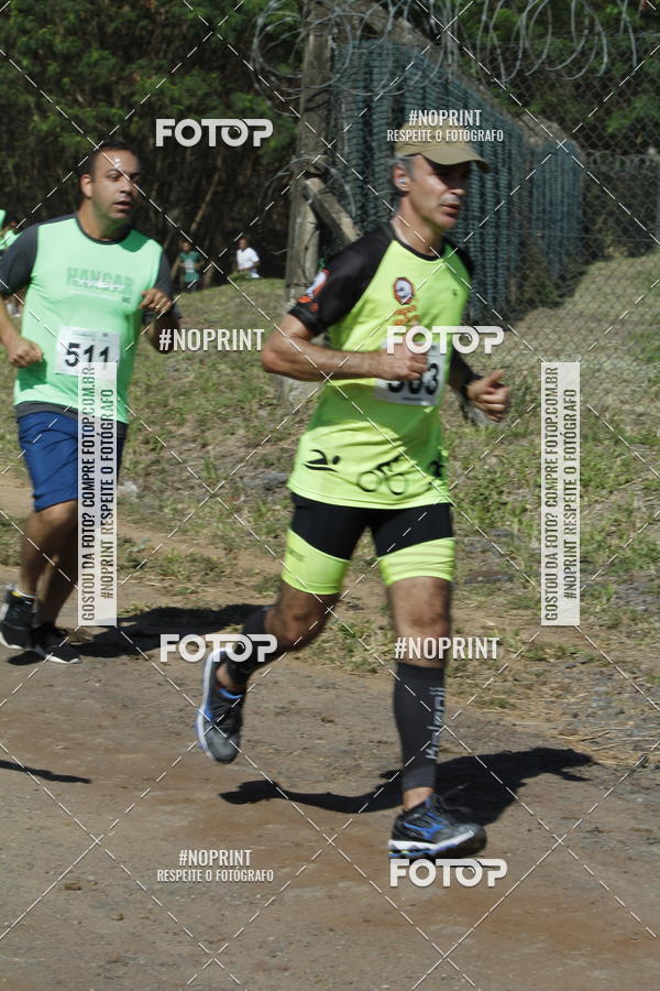 Achetez vos photos de l'vnementCorrida Hangar 942 sur Fotop
