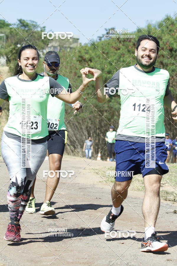 Buy your photos of the eventCorrida Hangar 942 on Fotop