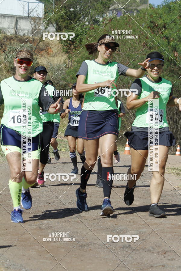 Compra tus fotos del eventoCorrida Hangar 942 En Fotop