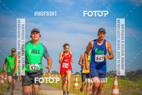 Achetez vos photos de l'vnementCorrida Hangar 942 sur Fotop