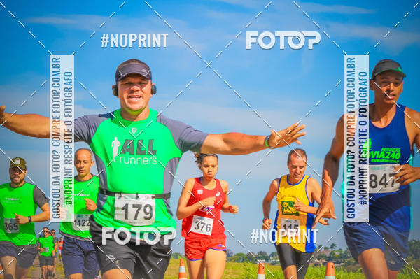 Achetez vos photos de l'vnementCorrida Hangar 942 sur Fotop