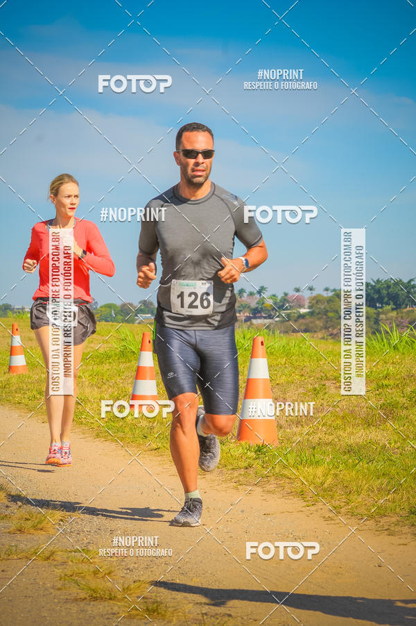 Achetez vos photos de l'vnementCorrida Hangar 942 sur Fotop