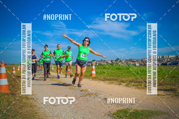 Acquista le foto dell'eventoCorrida Hangar 942 in Fotop