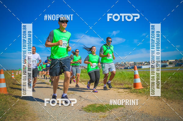 Achetez vos photos de l'vnementCorrida Hangar 942 sur Fotop