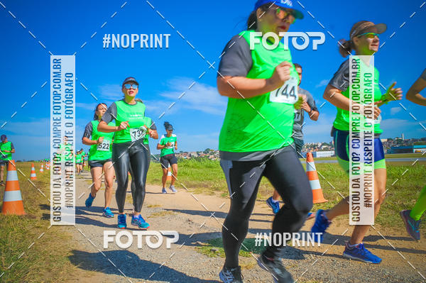 Buy your photos of the eventCorrida Hangar 942 on Fotop