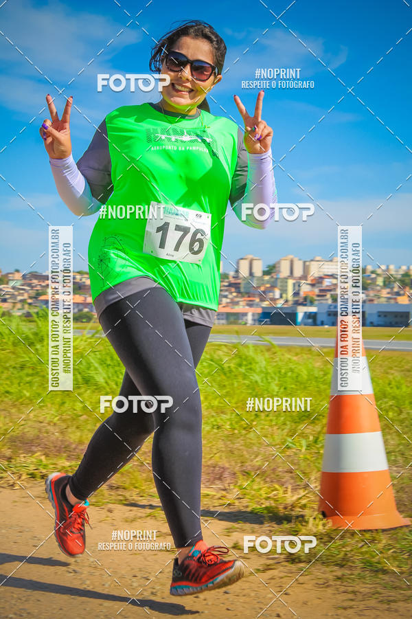 Achetez vos photos de l'vnementCorrida Hangar 942 sur Fotop