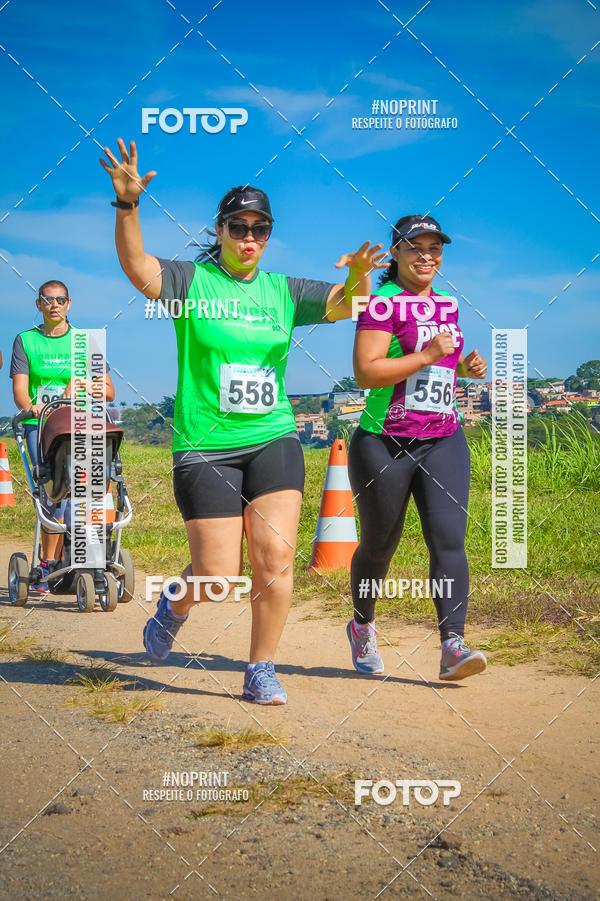 Achetez vos photos de l'vnementCorrida Hangar 942 sur Fotop