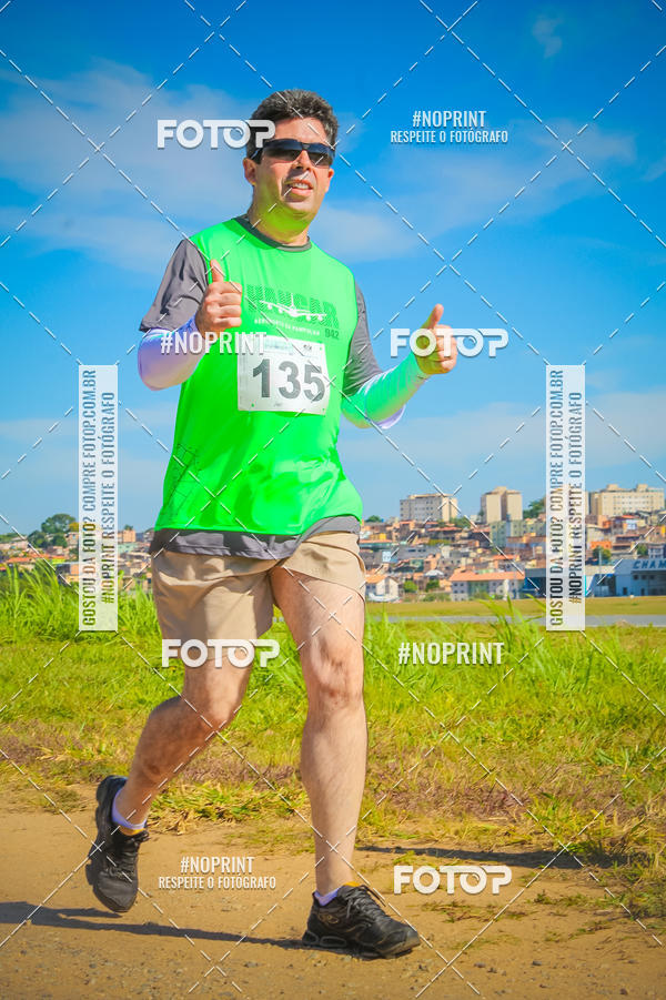 Achetez vos photos de l'vnementCorrida Hangar 942 sur Fotop