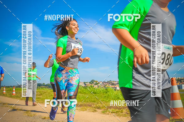 Achetez vos photos de l'vnementCorrida Hangar 942 sur Fotop