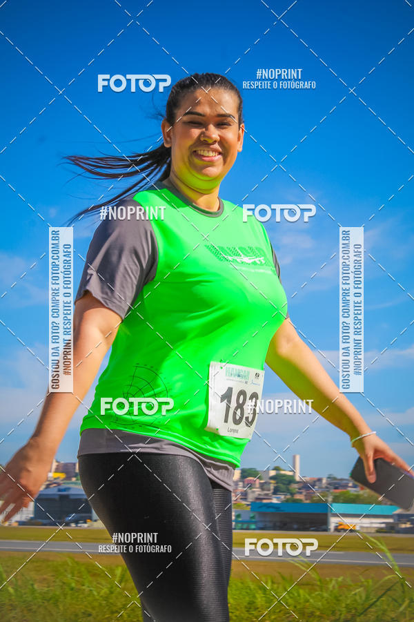 Achetez vos photos de l'vnementCorrida Hangar 942 sur Fotop