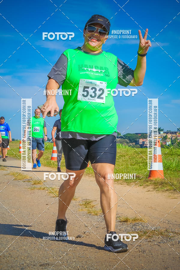 Achetez vos photos de l'vnementCorrida Hangar 942 sur Fotop