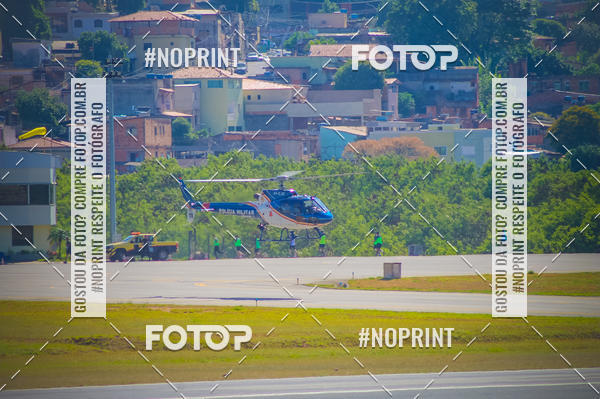 Achetez vos photos de l'vnementCorrida Hangar 942 sur Fotop