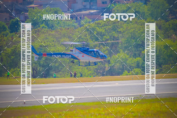 Achetez vos photos de l'vnementCorrida Hangar 942 sur Fotop