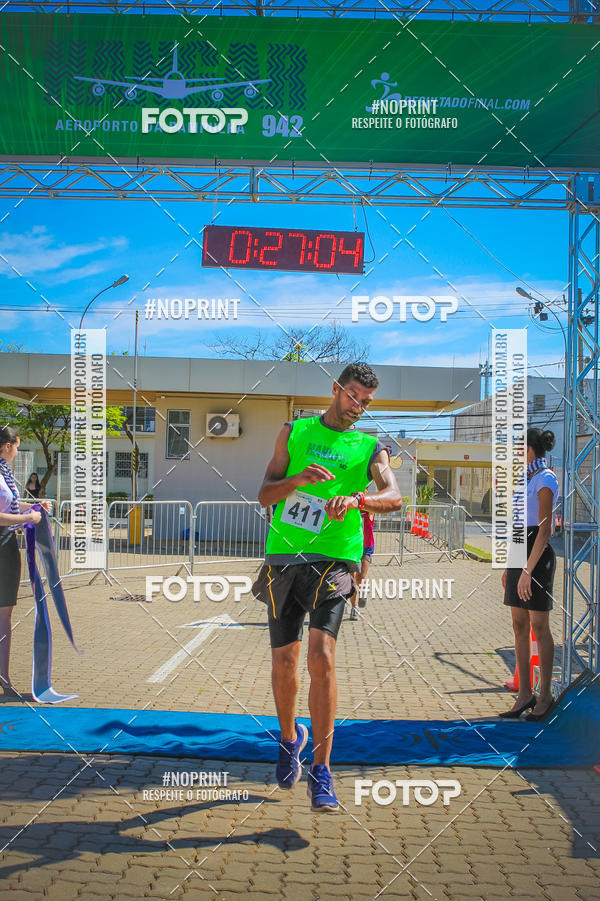 Buy your photos of the eventCorrida Hangar 942 on Fotop