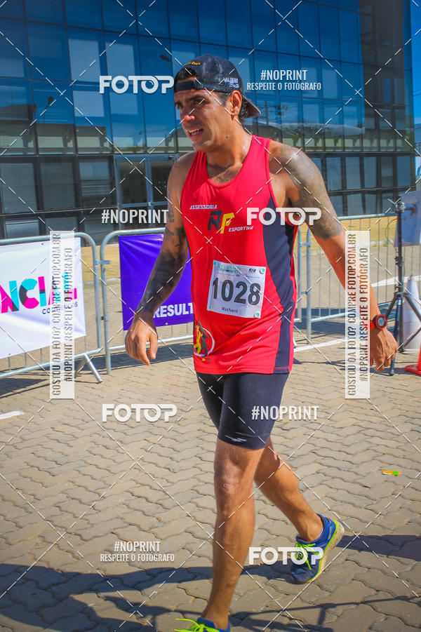Buy your photos of the eventCorrida Hangar 942 on Fotop