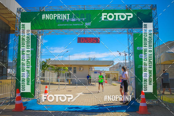 Buy your photos of the eventCorrida Hangar 942 on Fotop