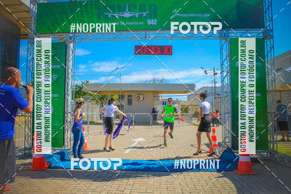 Achetez vos photos de l'vnementCorrida Hangar 942 sur Fotop