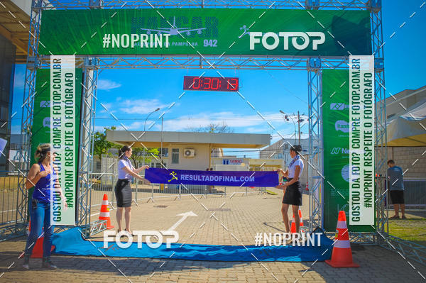 Achetez vos photos de l'vnementCorrida Hangar 942 sur Fotop