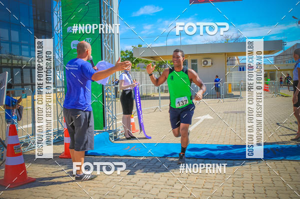 Achetez vos photos de l'vnementCorrida Hangar 942 sur Fotop