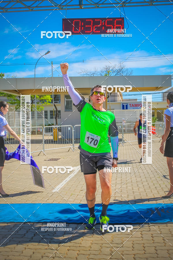 Achetez vos photos de l'vnementCorrida Hangar 942 sur Fotop