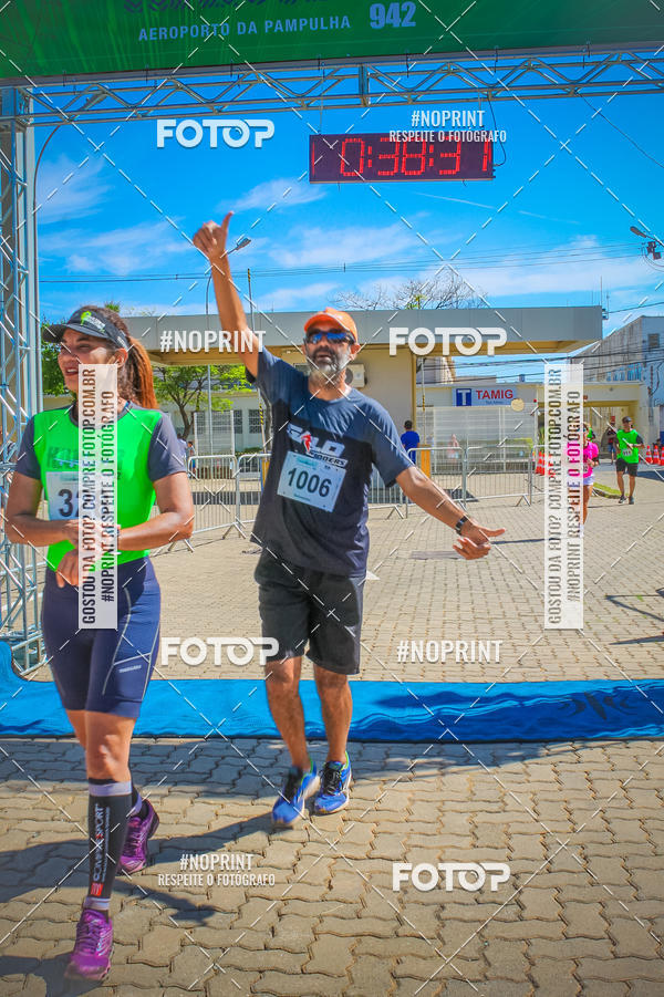 Achetez vos photos de l'vnementCorrida Hangar 942 sur Fotop