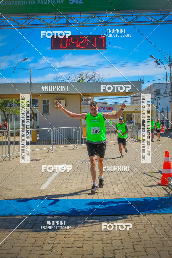 Buy your photos of the eventCorrida Hangar 942 on Fotop