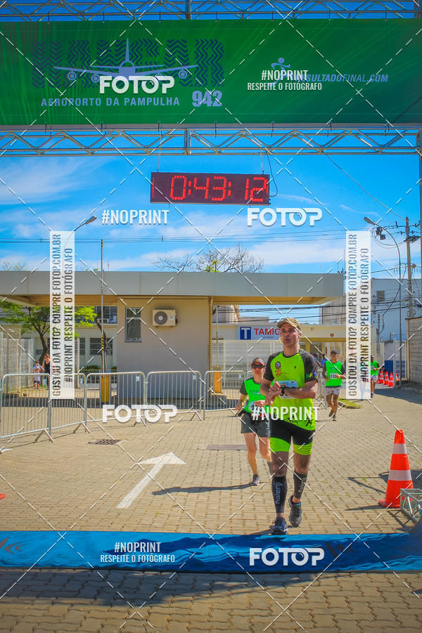 Acquista le foto dell'eventoCorrida Hangar 942 in Fotop